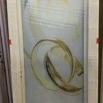 SPLENDOR BATH DOOR 089